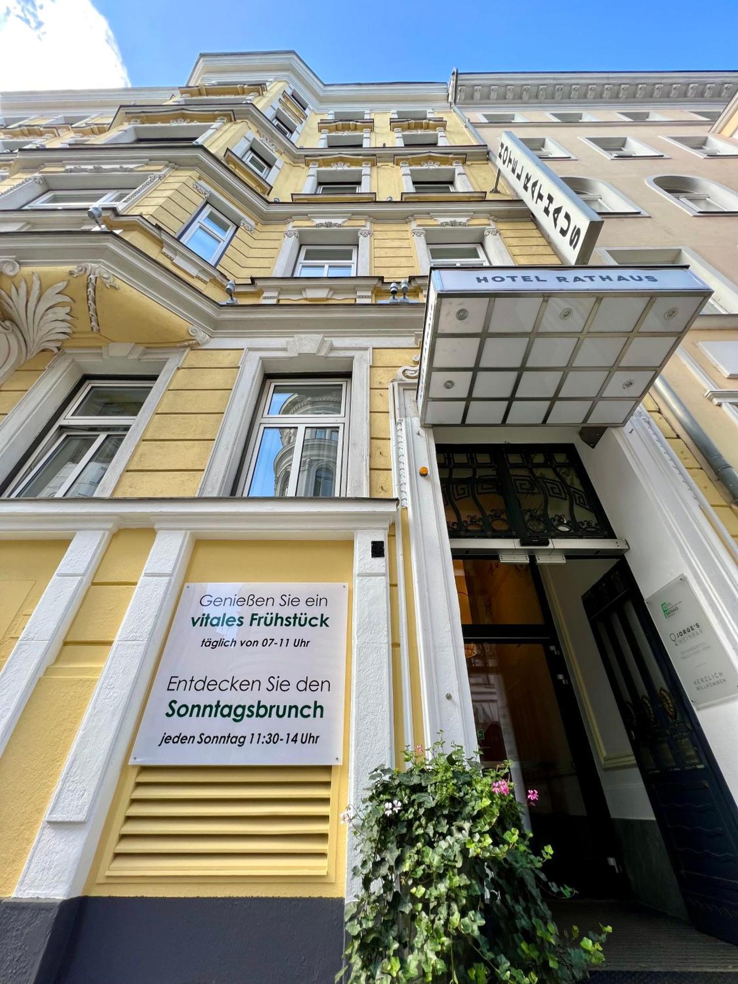 Rathaus - Wein & Design Hotel
